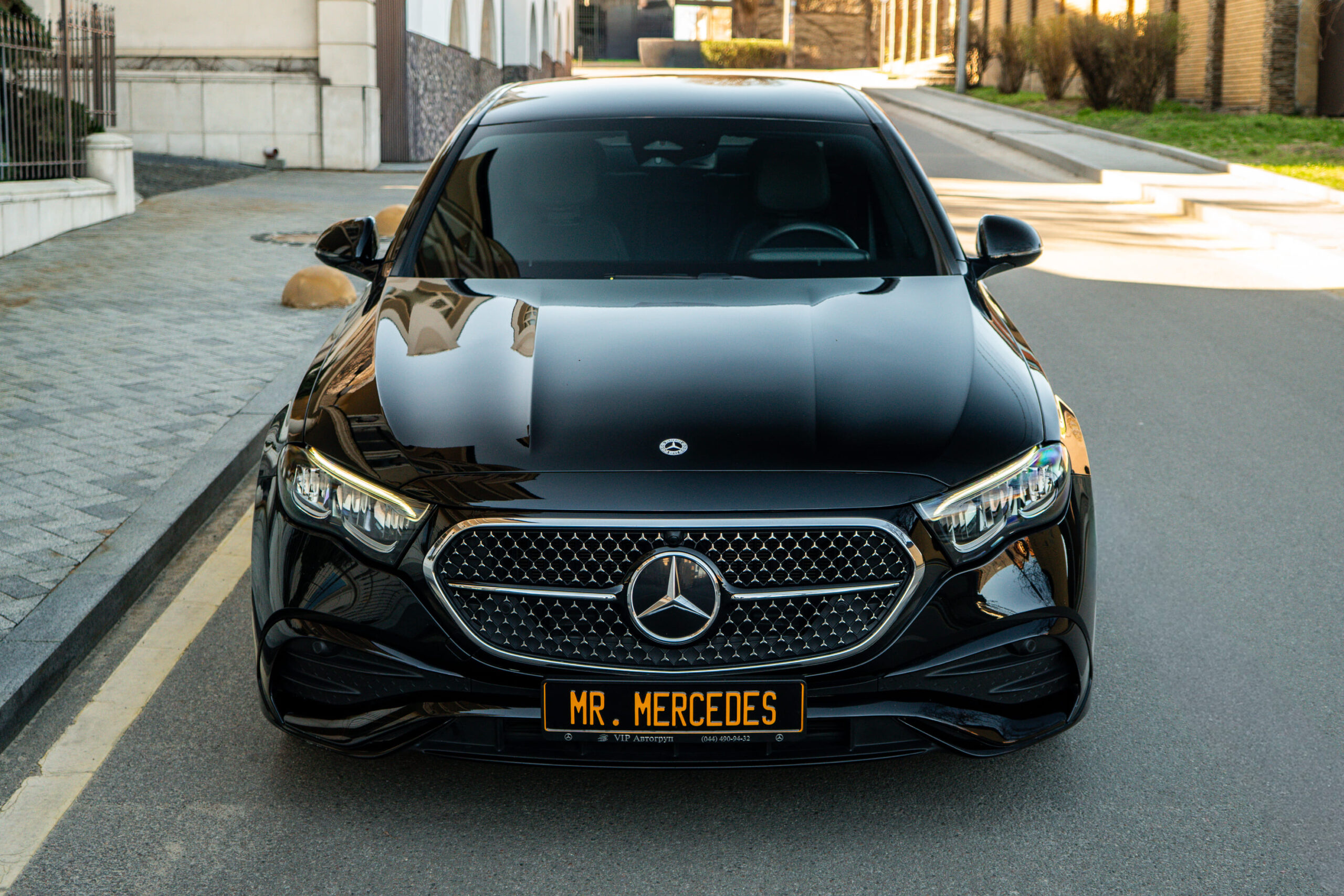 Аренда Mercedes-Benz E 200 W214
