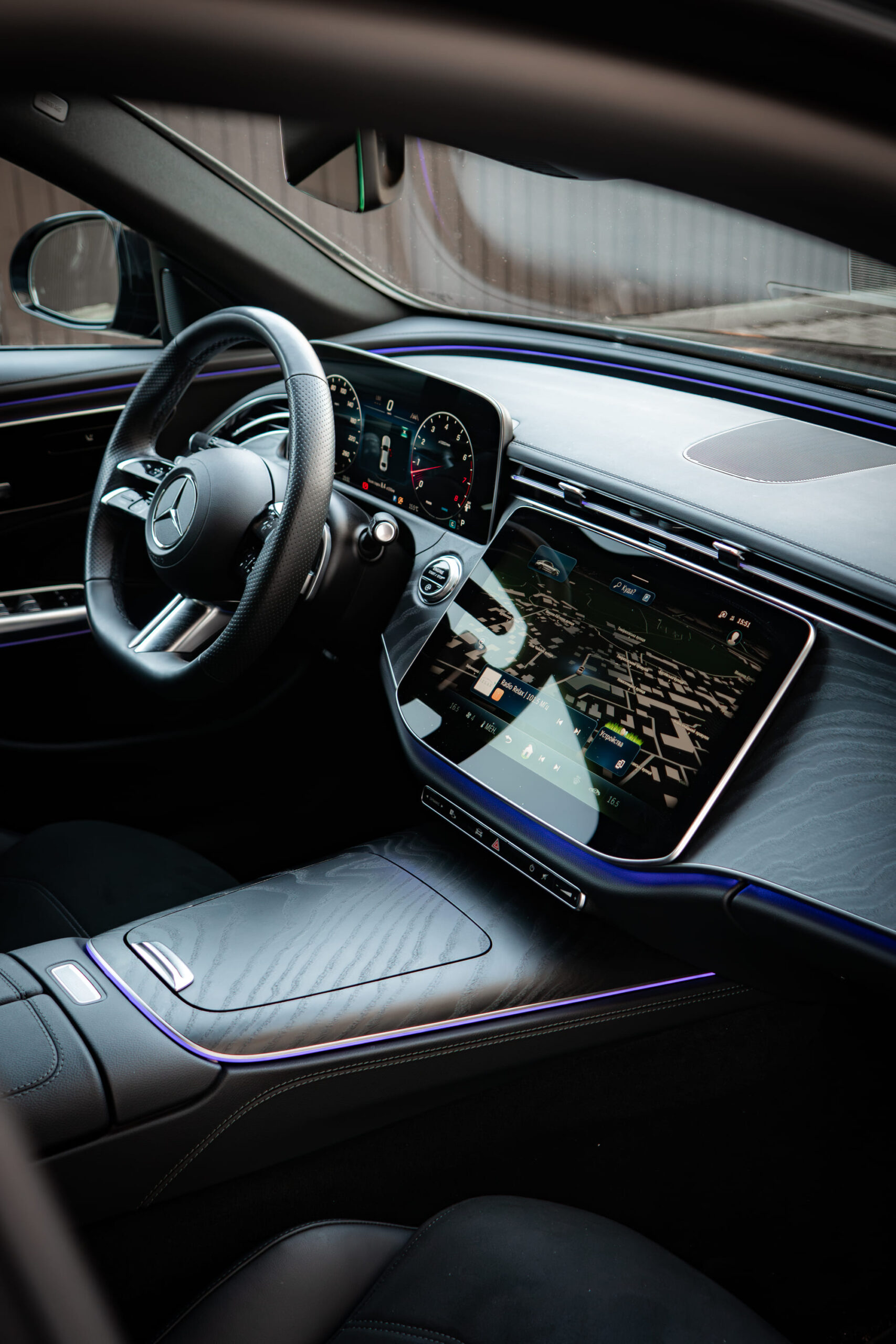Аренда Mercedes-Benz E 200 W214