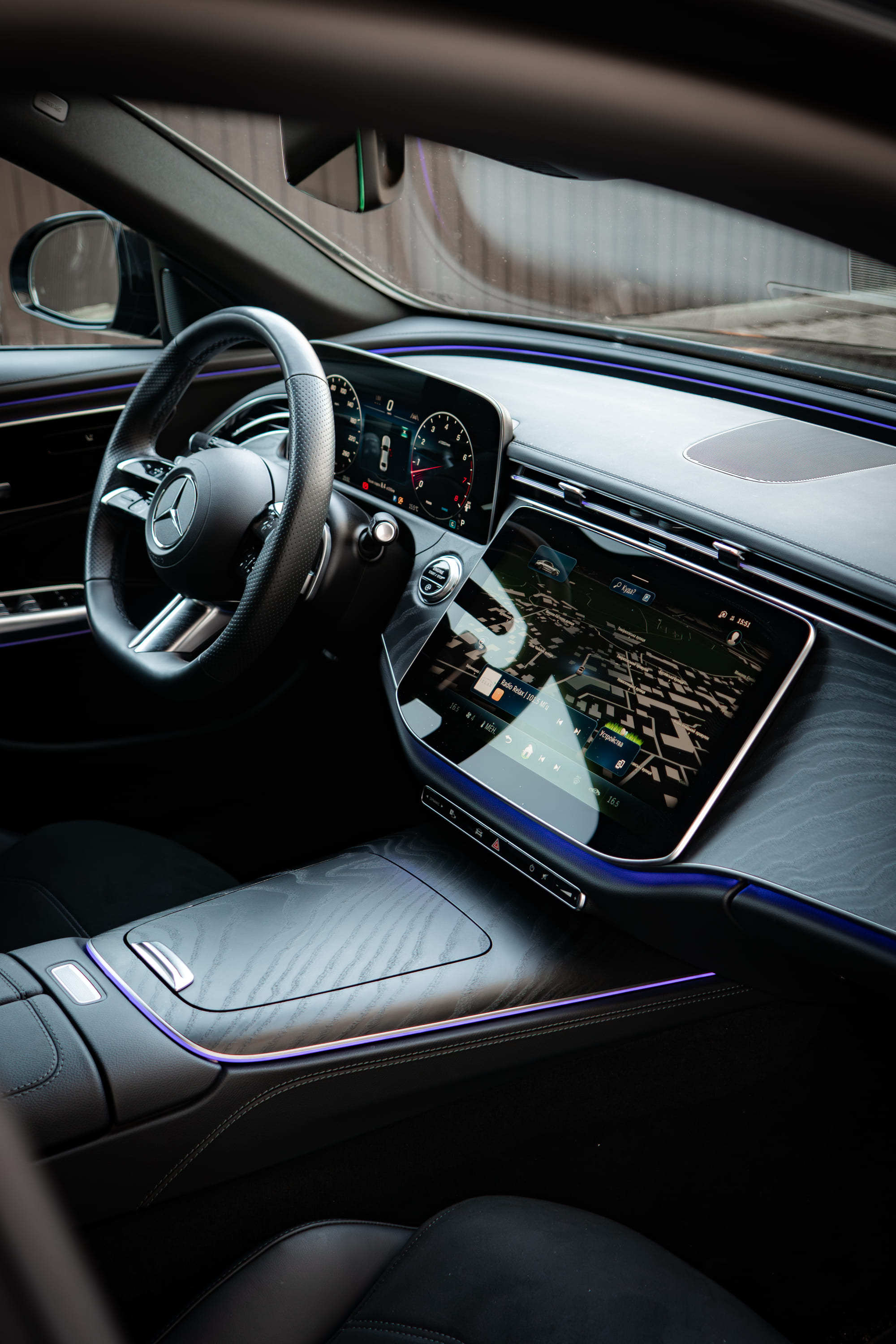 Аренда Mercedes-Benz E 200 W214