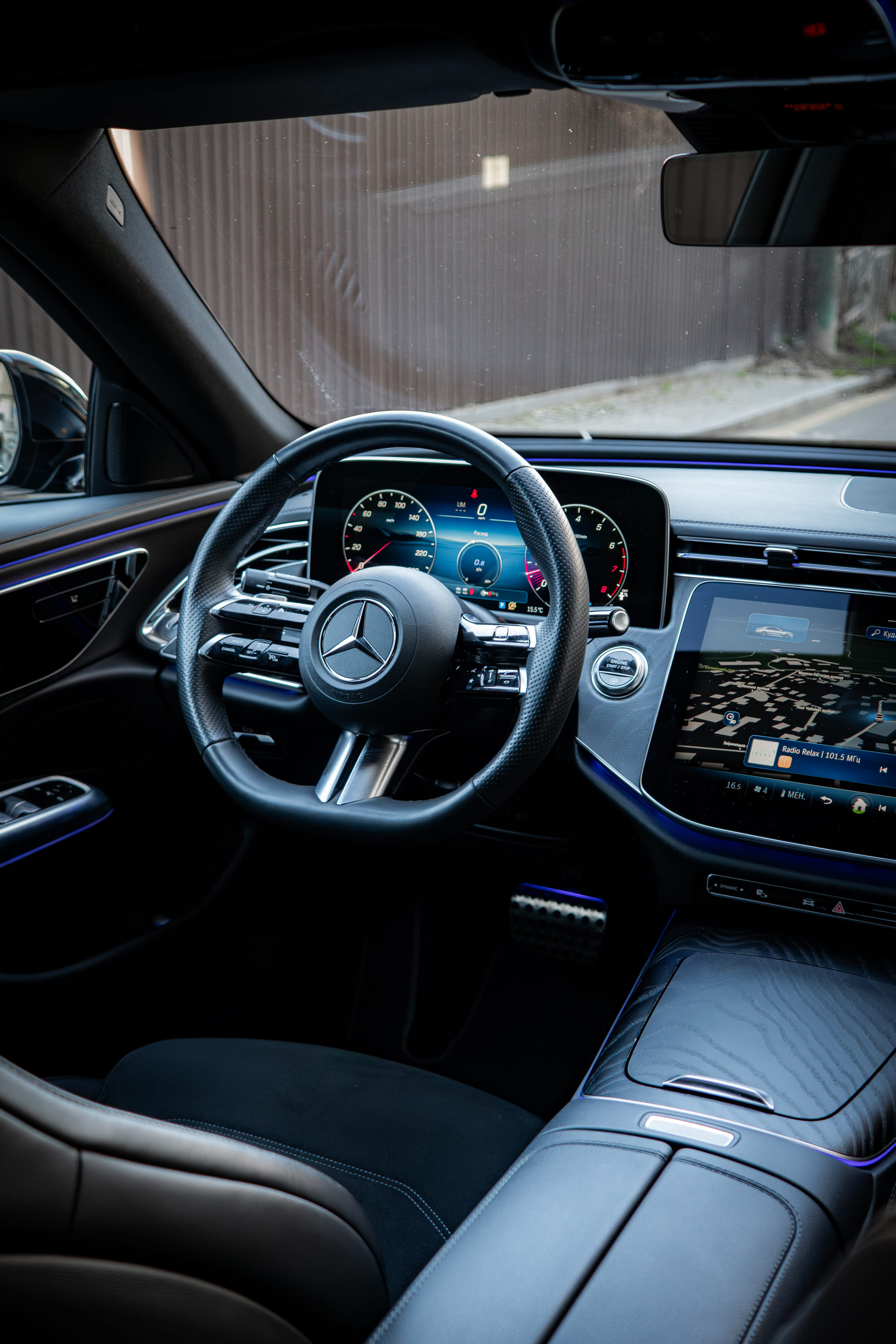 Аренда Mercedes-Benz E 200 W214