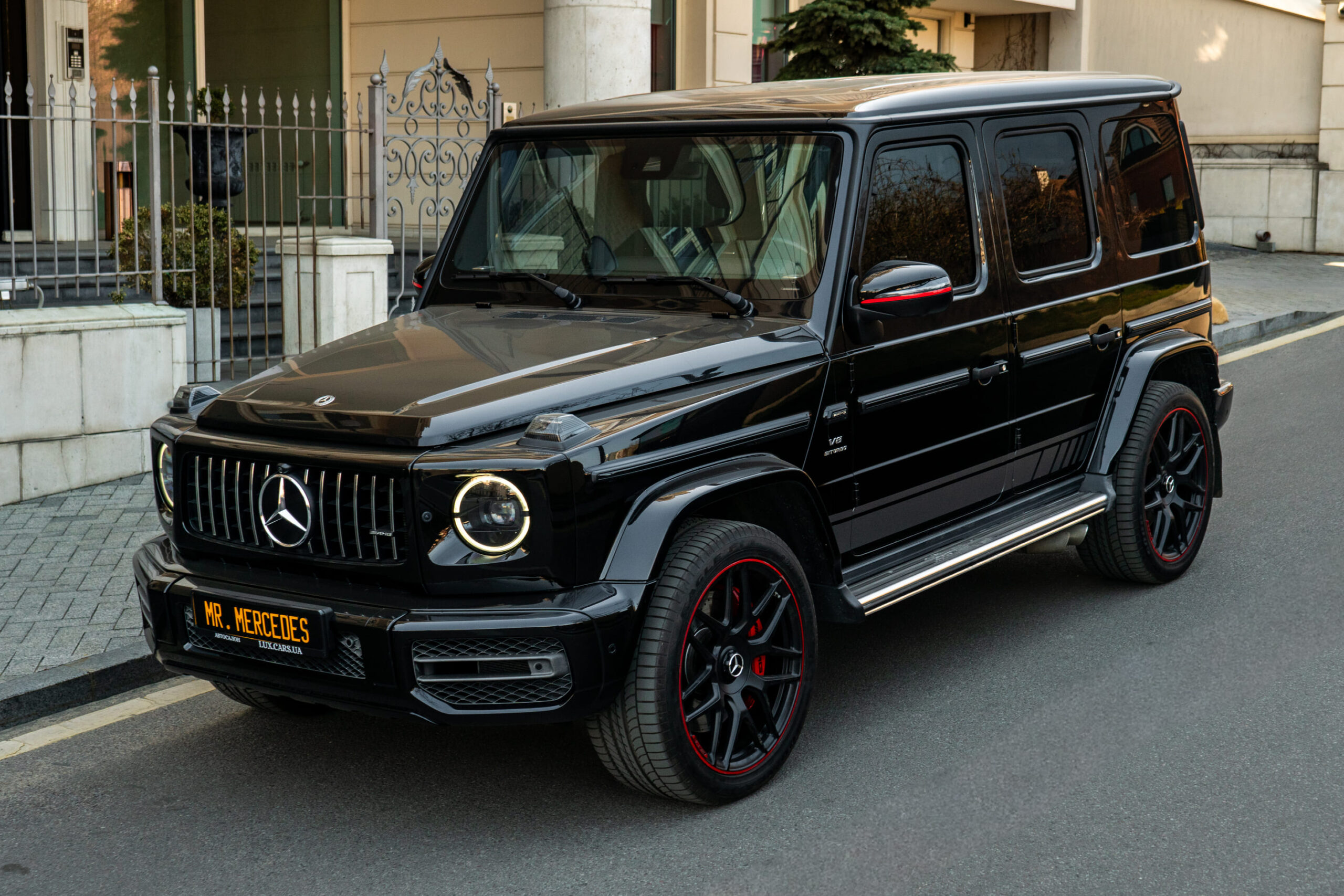 Mercedes-Benz G63 AMG в Киеве — прокат G63