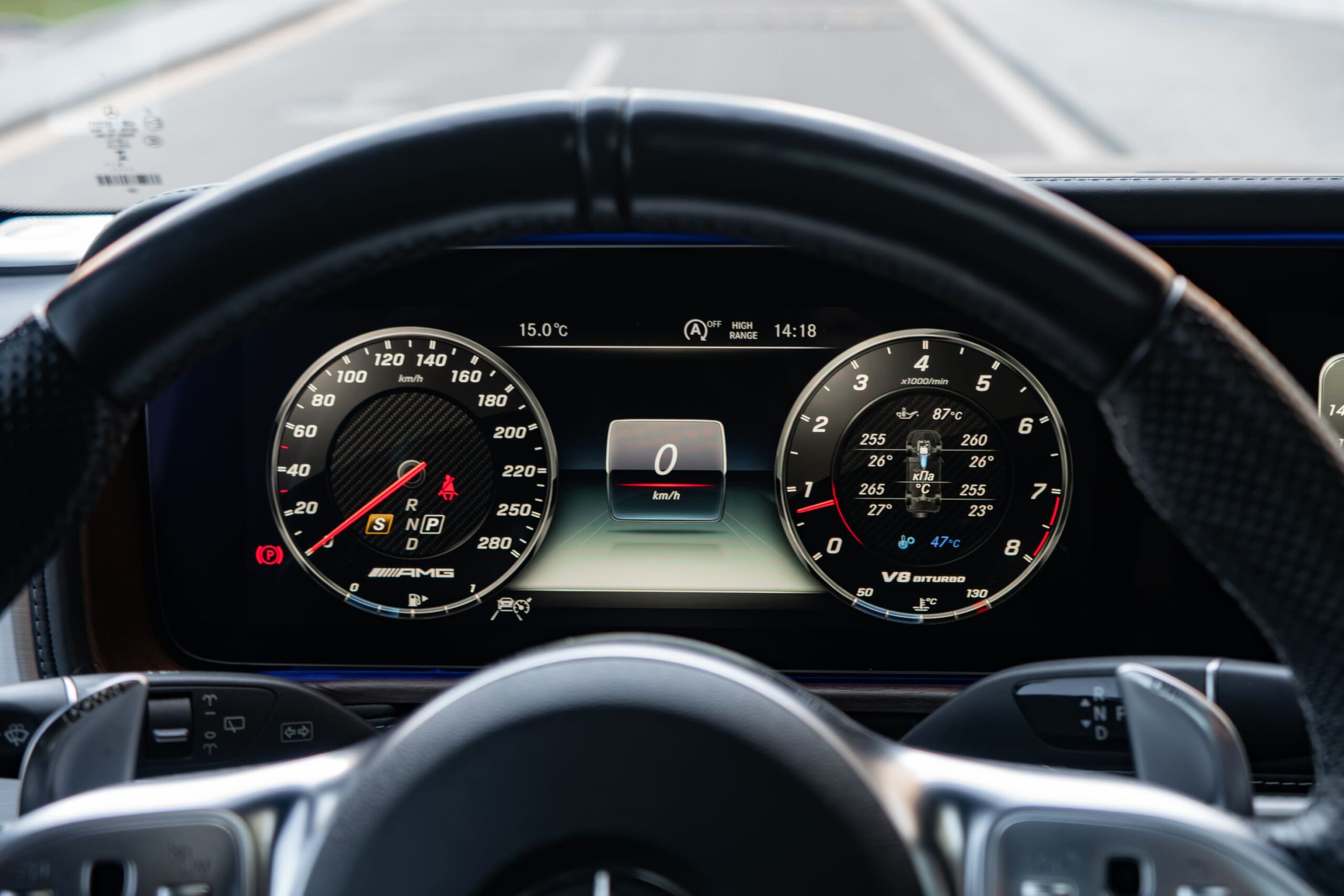 Mercedes-Benz G63 AMG в Киеве — прокат G63
